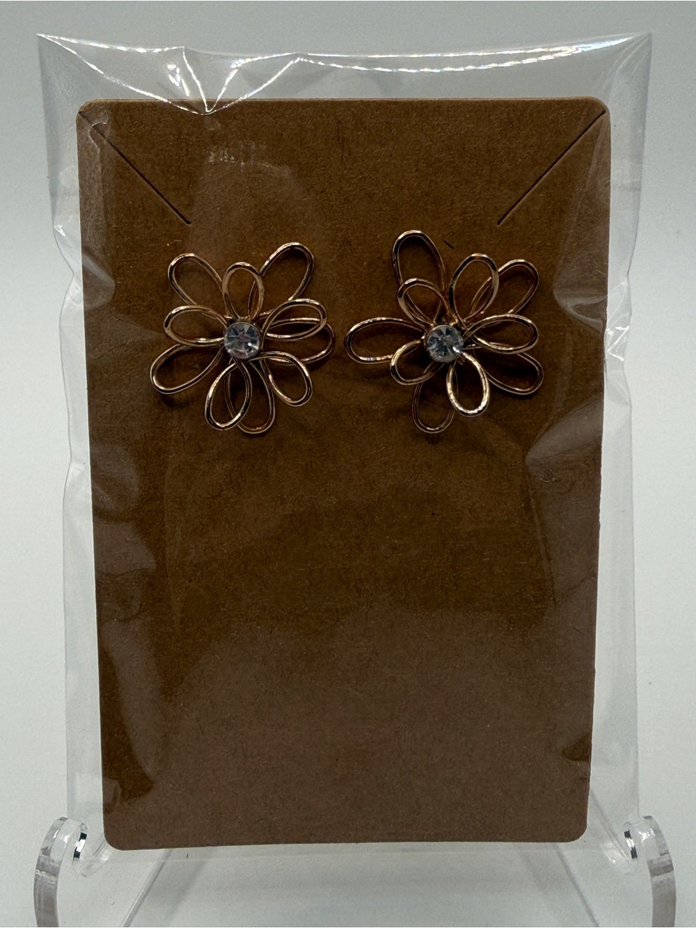 New Gold Wire Flower Stud Earrings with Rhinestone Center